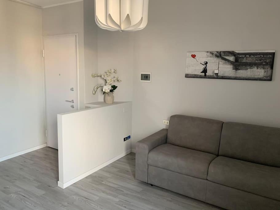 Milano Besana Rent House Apartment Екстериор снимка
